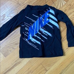 Nike long sleeve shirt